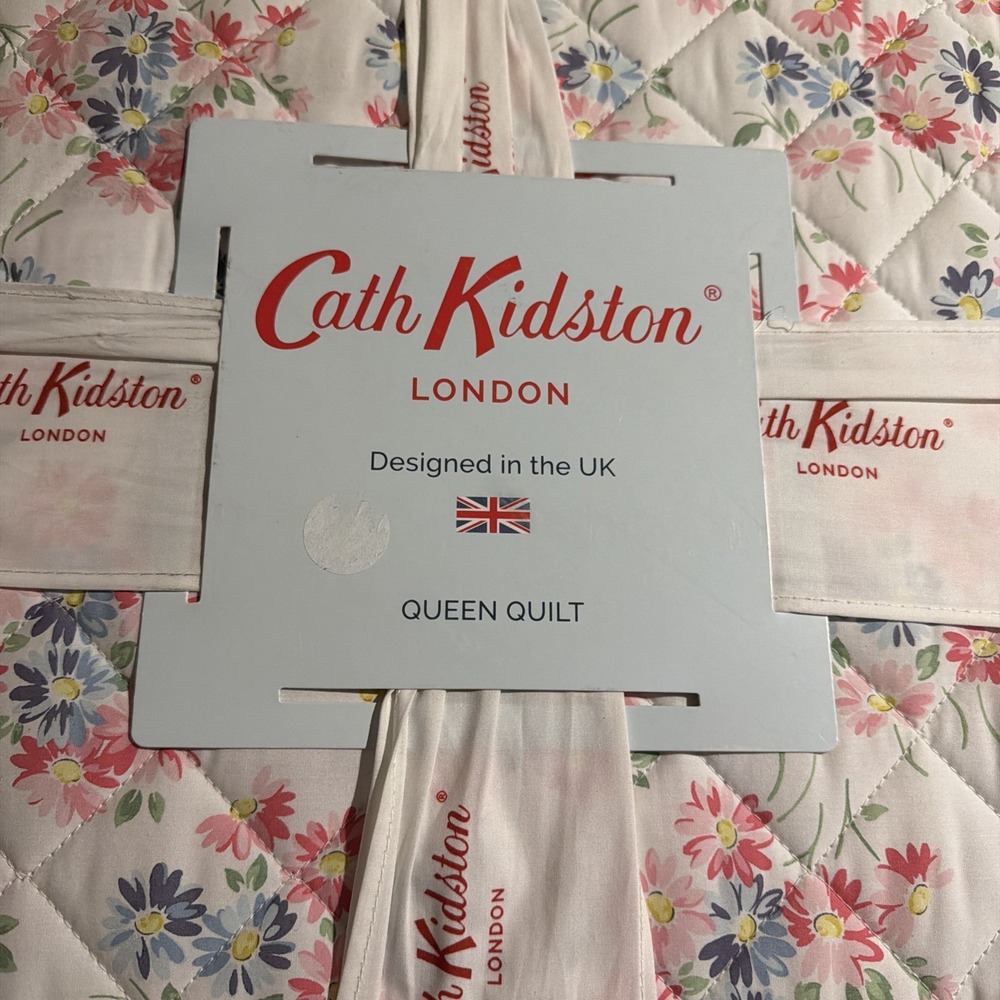 Cath Kidston Queen Quilt, Daisy Bouquet - Pink, 100% Cotton Percale, Floral - Picture 4 of 7